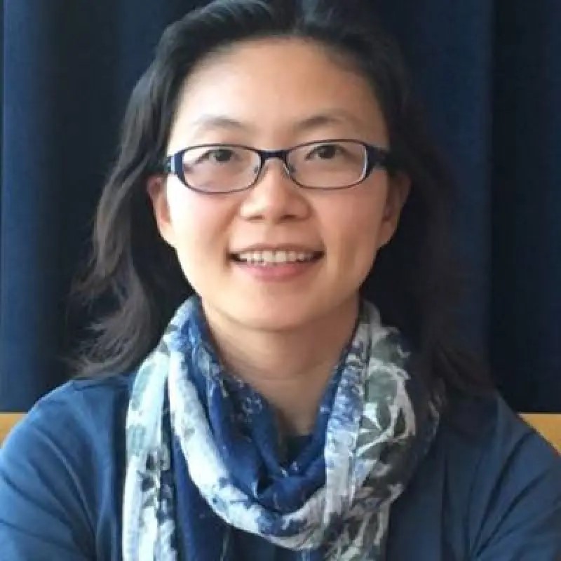 Portrait of Professor Joy Zhang 